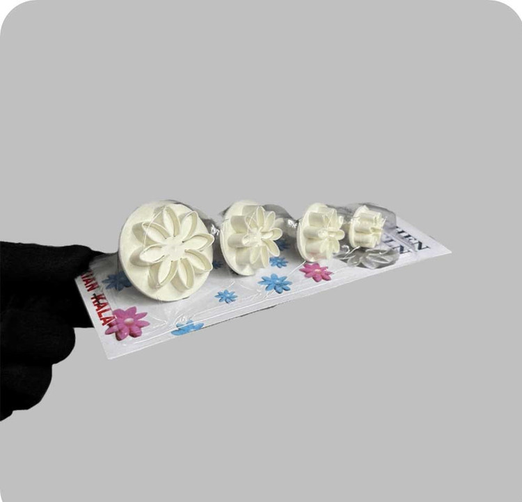 کاتر فشاری گل مینا 4عددی